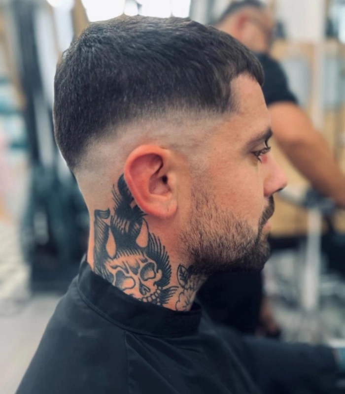 Le Salon By Dress Code Salon De Coiffure A Bordeaux Coiffure Pour Homme Le Salon By Dress Code Salon De Coiffure A Bordeaux Coiffure Pour Homme